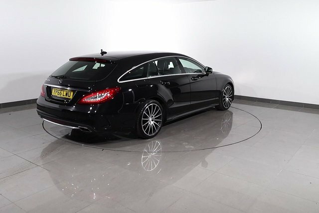 Mercedes-Benz CLS D Amg Line Silver #80