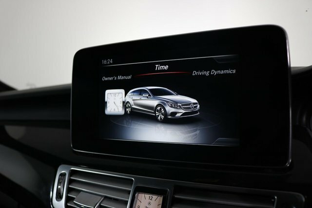 Mercedes-Benz CLS D Amg Line Silver #44