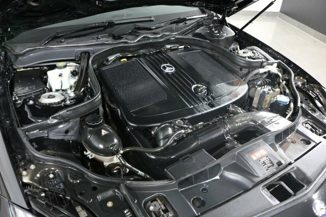 Mercedes-Benz CLS D Amg Line Silver #68