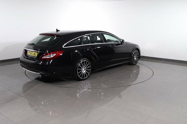 Mercedes-Benz CLS D Amg Line Silver #81