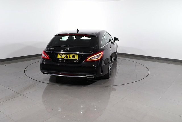 Mercedes-Benz CLS D Amg Line Silver #75