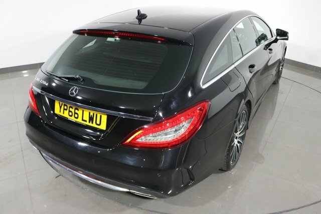 Mercedes-Benz CLS D Amg Line Silver #66