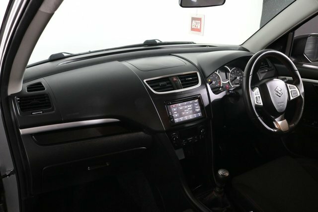 Suzuki Swift 1.0 Boosterjet Sz-t Red #37