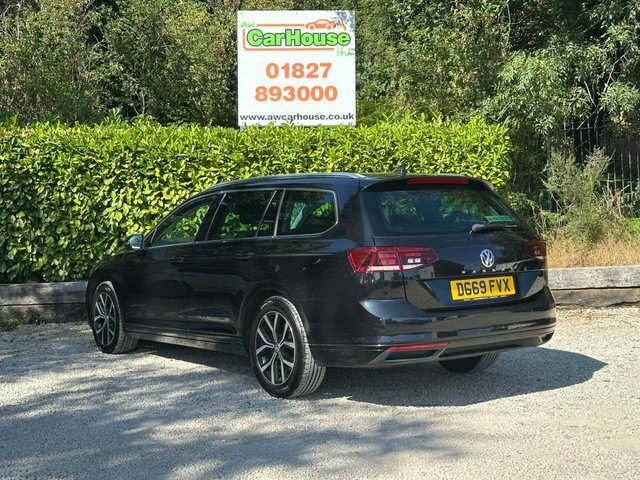 Volkswagen Passat 1.6 Tdi Sel Estate Black #2