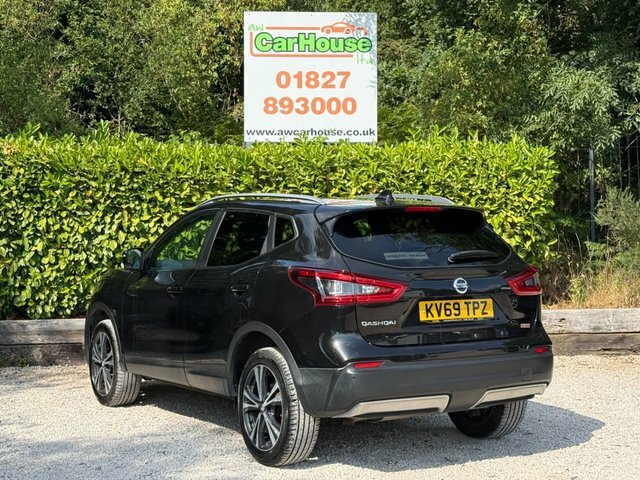 Nissan Qashqai 1.3 Dig-t N-connecta Suv KV69TPZ Black #2