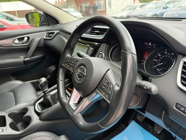 Nissan Qashqai 1.5 Dci Tekna Suv BM68FDC Red #4