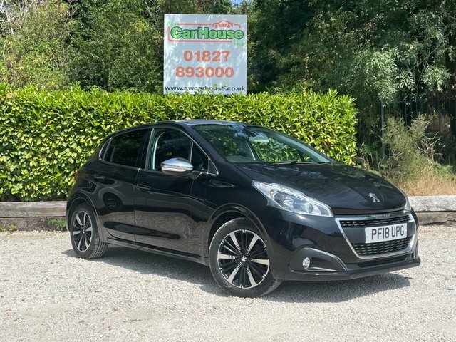 Peugeot 208 1.2 Puretech Allure Premium Black #3