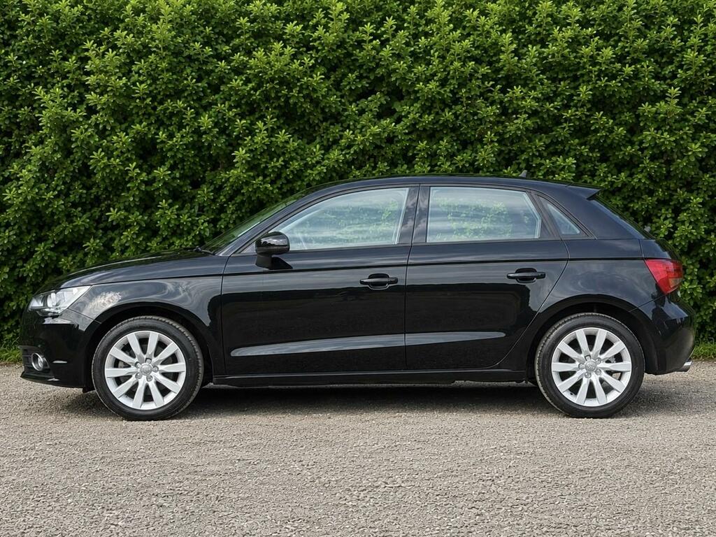 Audi A1 1.4 Tfsi Sport Black #2