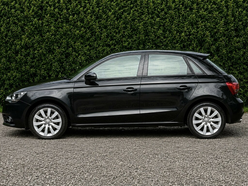 Audi A1 1.4 Tfsi Sport Black #2