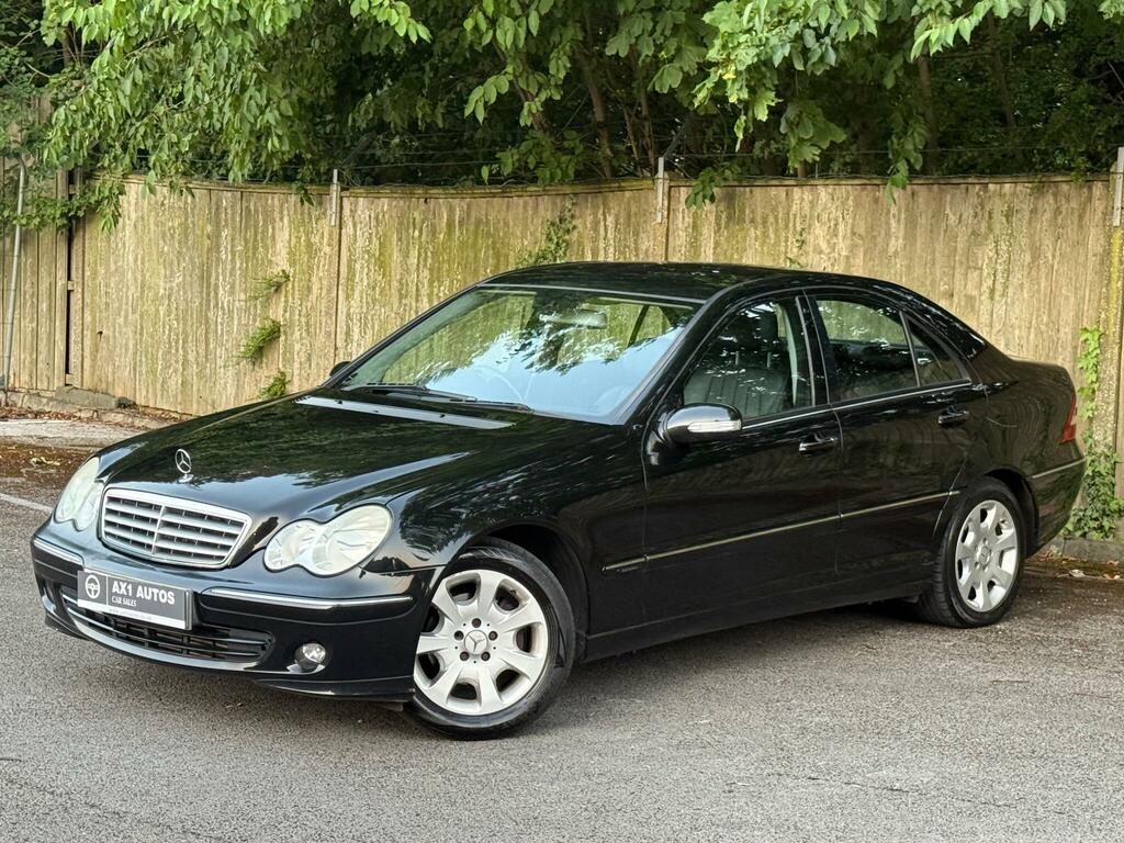 Mercedes-Benz C Class Elegance Se Black #3
