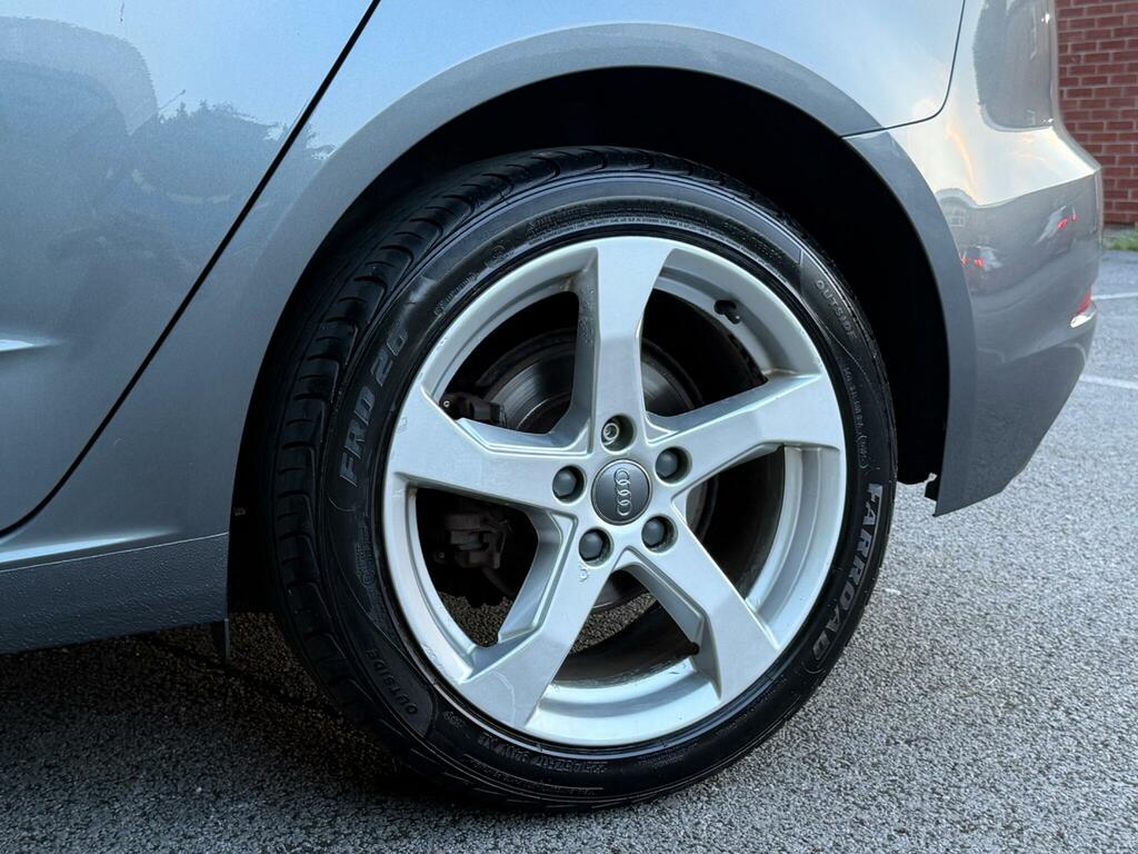 Audi A3 1.4 Tfsi Cod S Line Sportback Euro 6 Ss #21