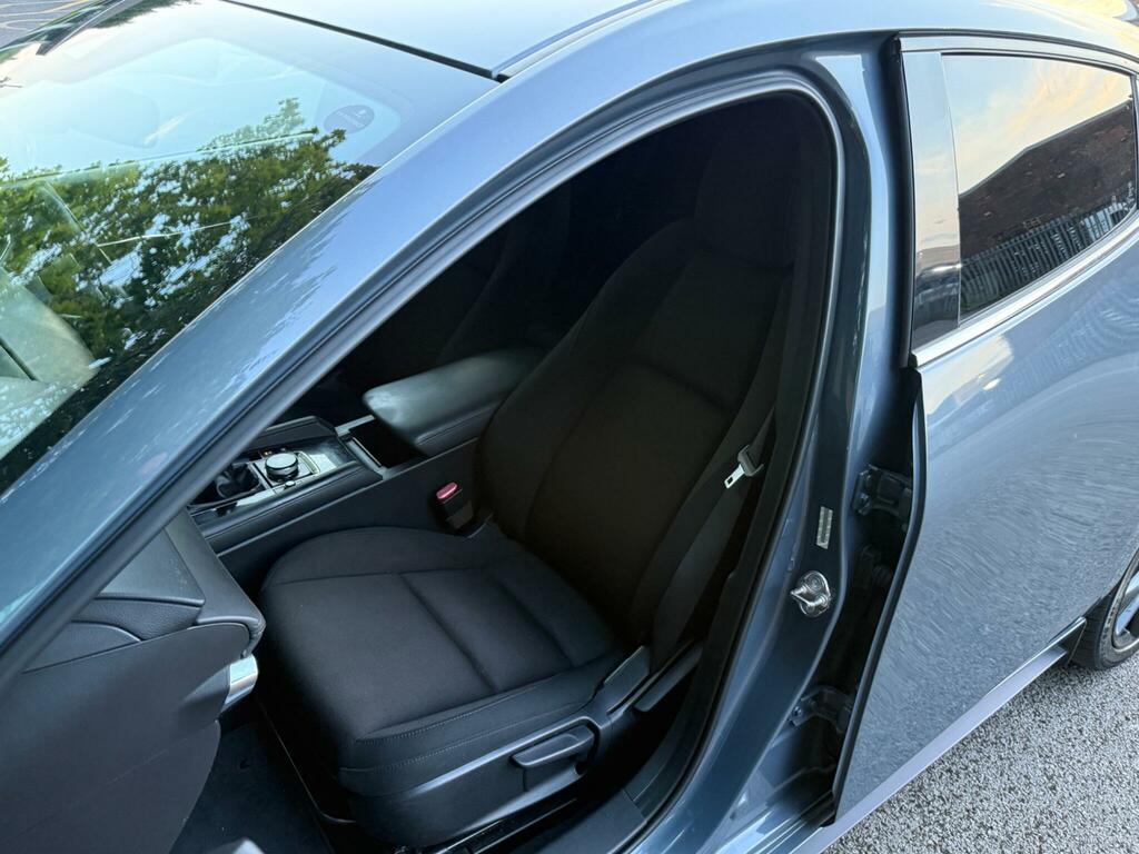 Mazda 3 2.0 Skyactiv G Mhev Se-l White #36