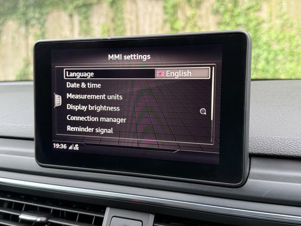 Audi A4 35 Tdi Sport S Tronic White #24
