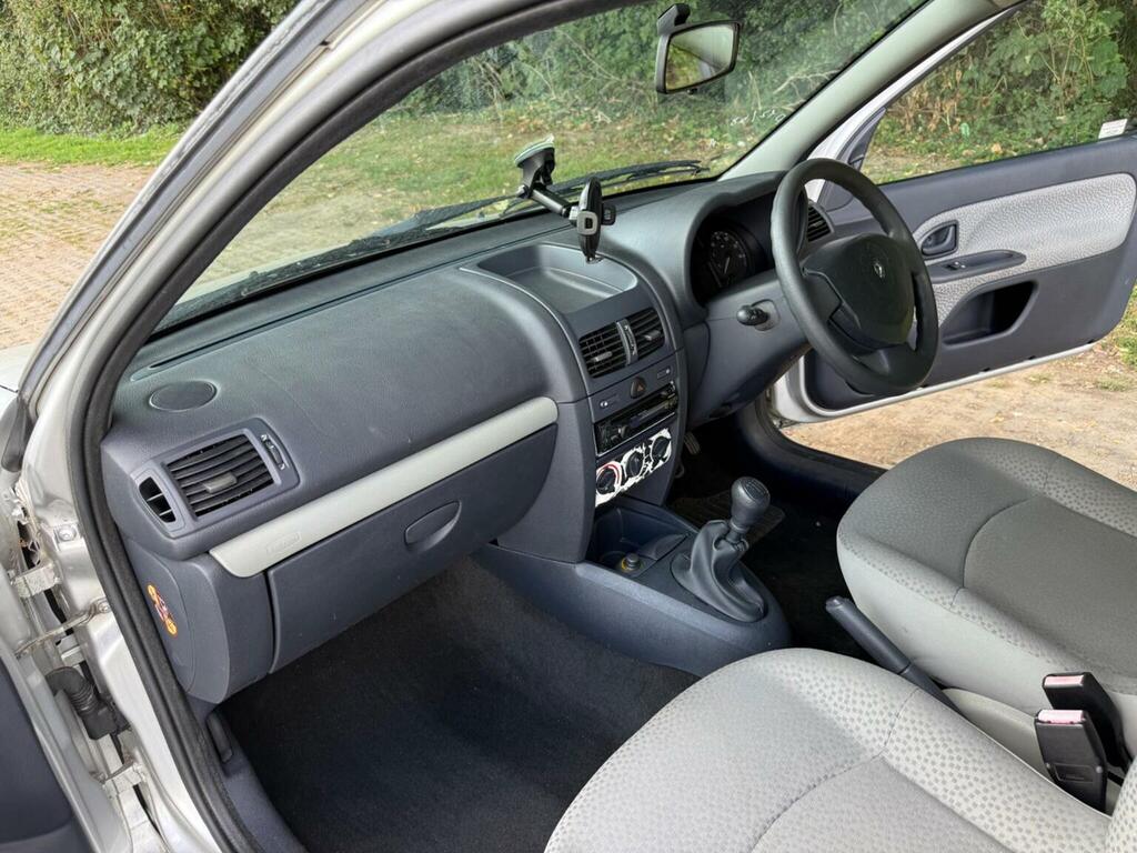 Renault Clio 1.1 Rush Authentique 8V Black Low Mileage S Black #21