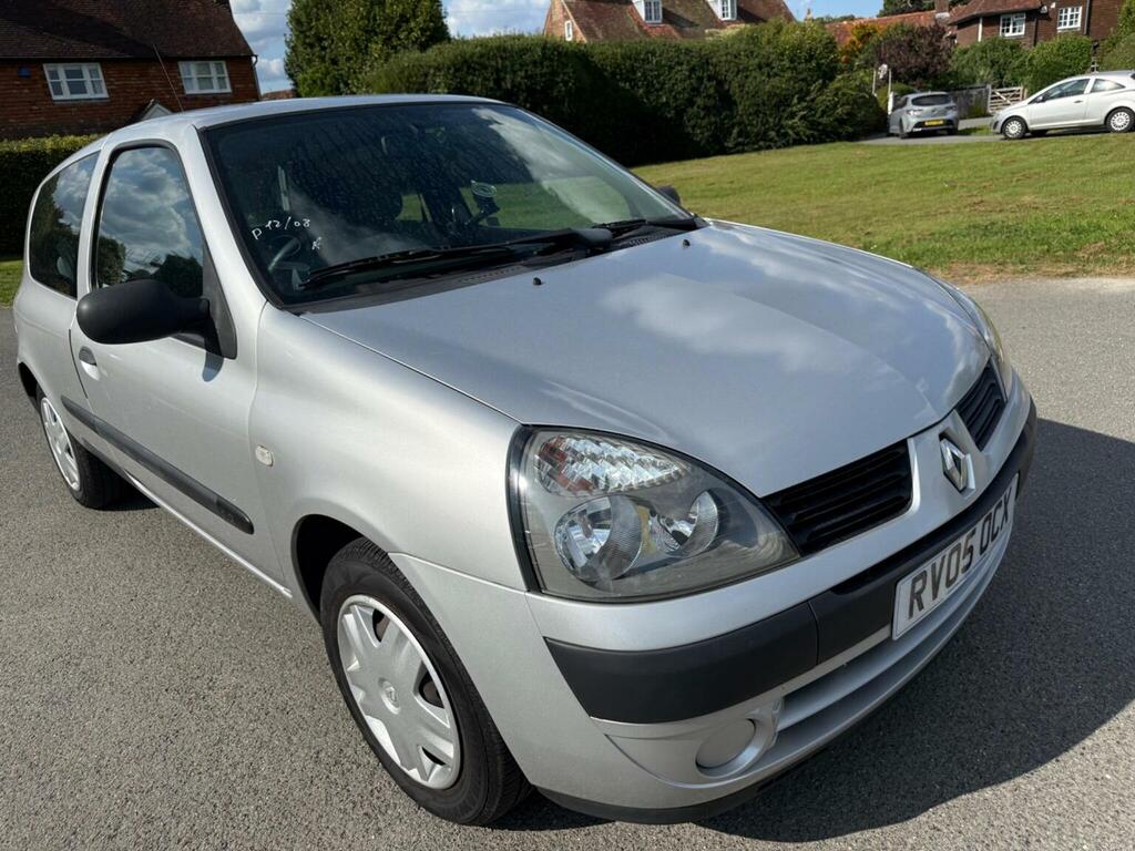 Renault Clio 1.2 Rush Silver