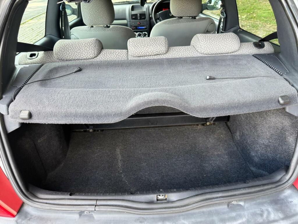 Renault Clio Hatchback Silver #18