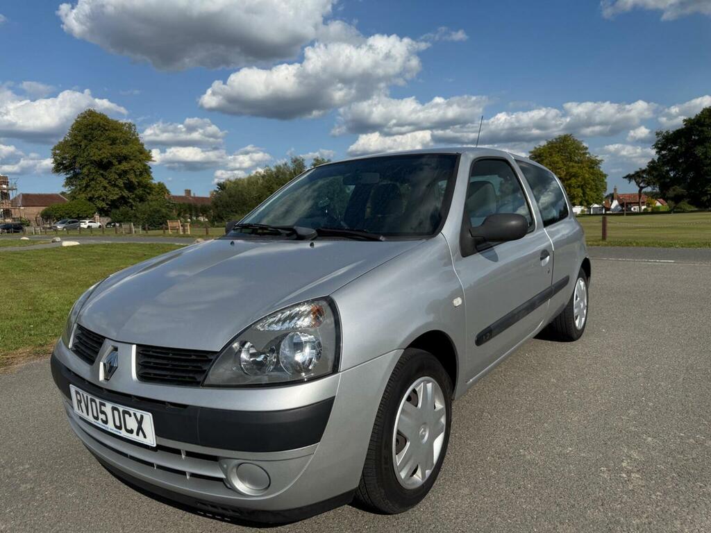 Renault Clio 1.1 Rush Authentique 8V Black Low Mileage S Black #13
