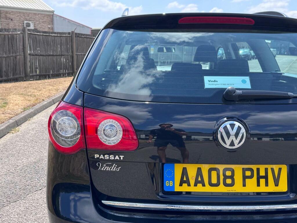 Volkswagen Passat Blue #18