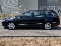 Volkswagen Passat Blue #45