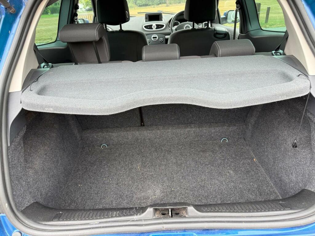 Renault Clio 1.2 Tce Dynamique Tomtom Hatchback Manu Blue #16