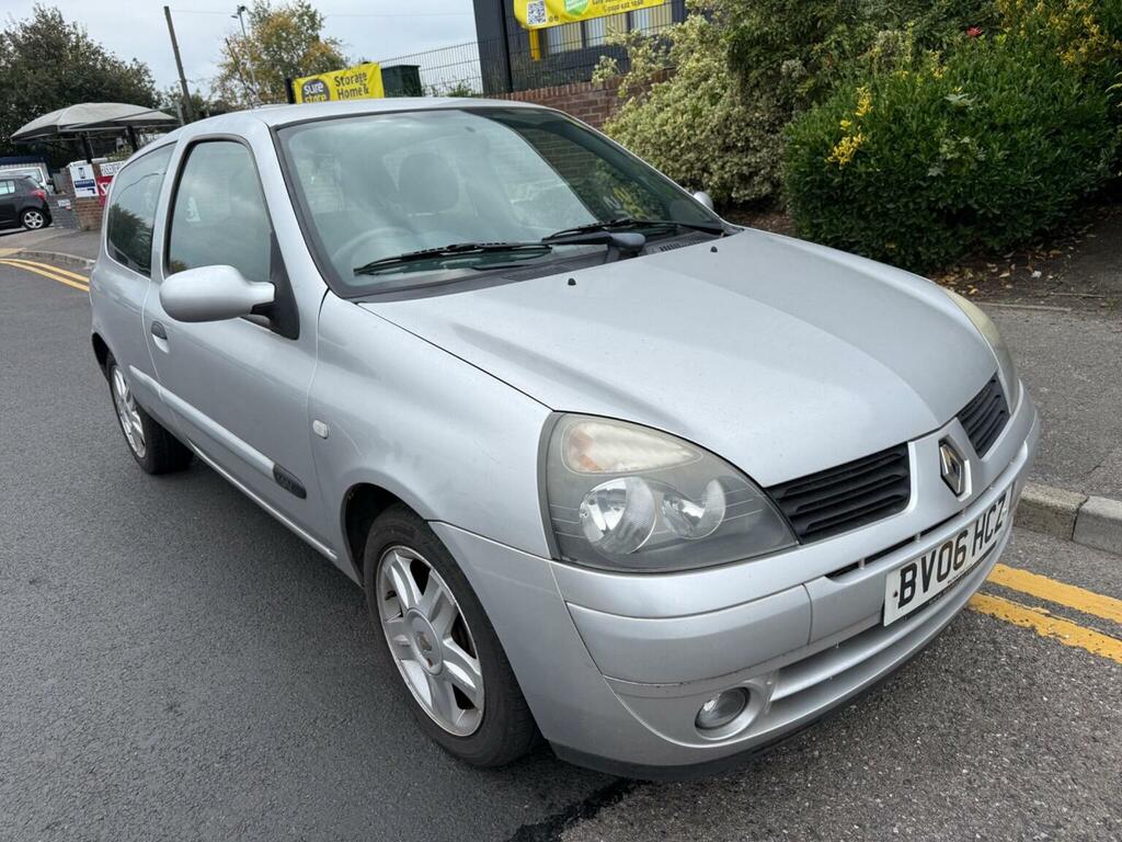 Renault Clio 1.2 Campus Sport Silver