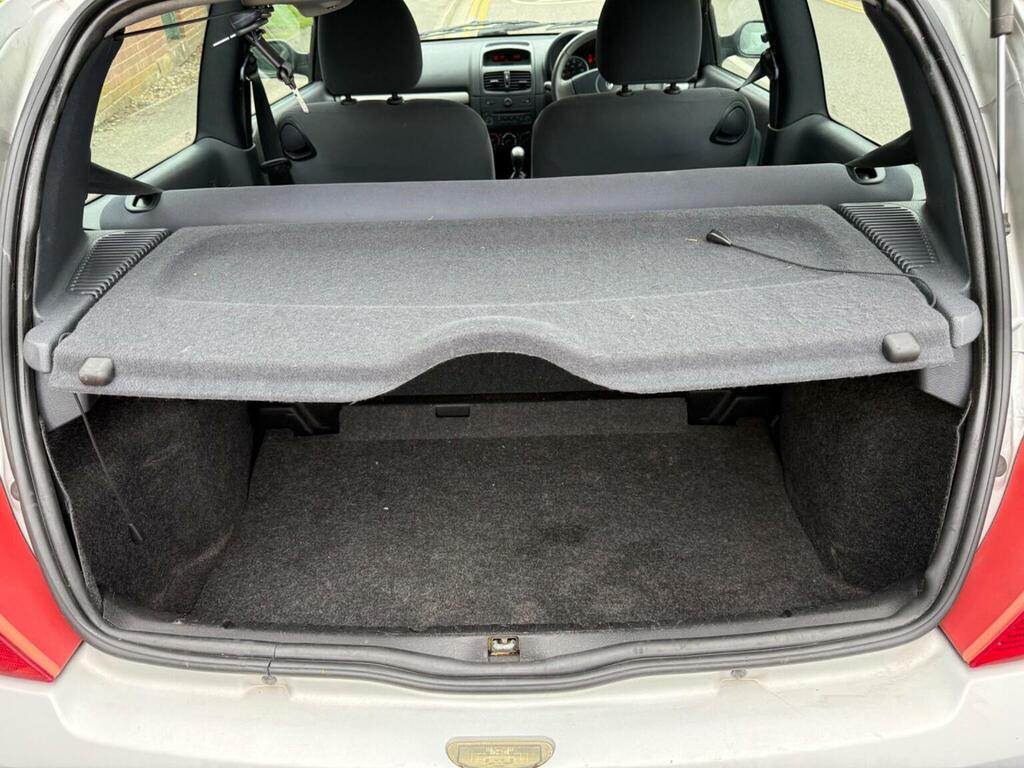 Renault Clio 1.2 Campus Sport Black #14