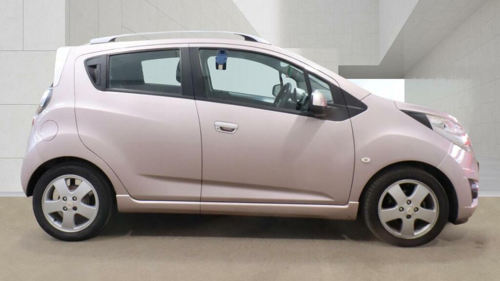 Chevrolet Spark 1.2I Lt Euro 5 Pink #4