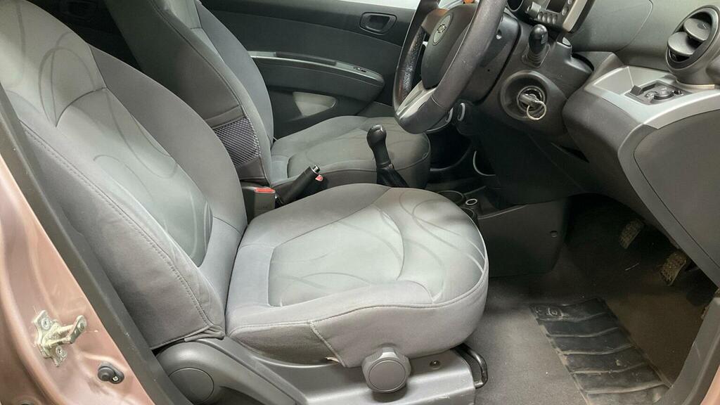 Chevrolet Spark 1.0I Hatchback Euro 5 No Ac Pink #10
