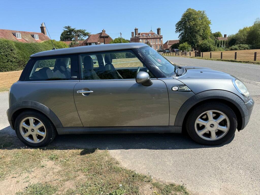 Mini Hatch 1.4 One Graphite Euro 4 Silver #4