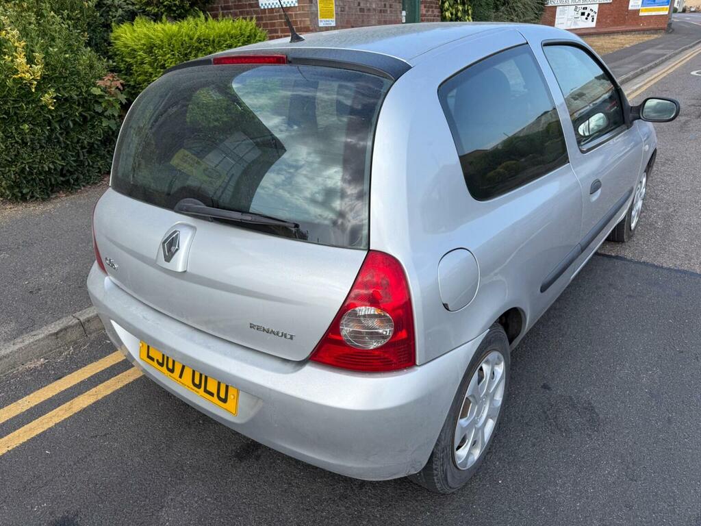 Renault Clio 1.2 Campus Silver #6