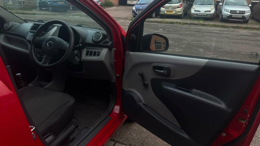 Nissan Pixo 1.0 N-tec Euro 5 Red #29