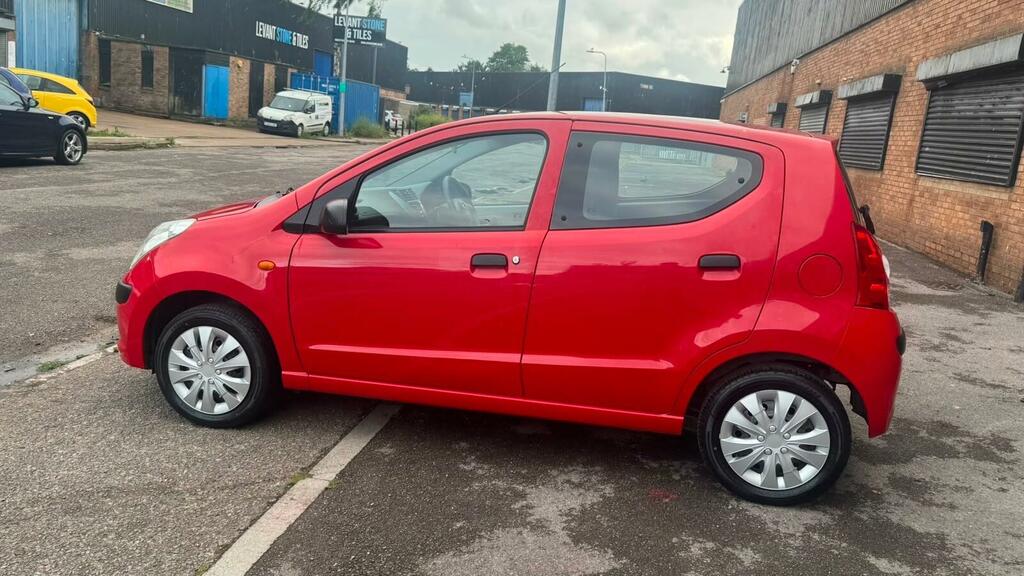 Nissan Pixo 1.0 N-tec Euro 5 Red #7