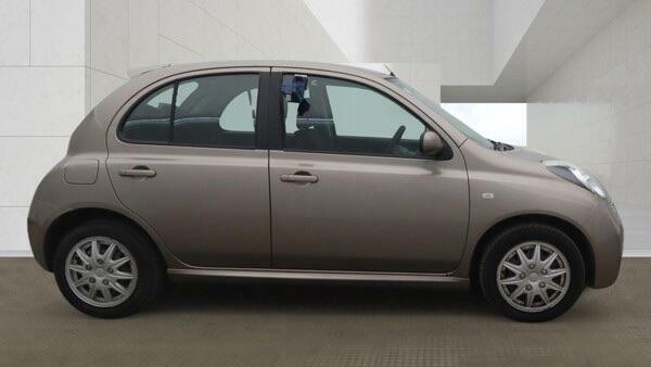 Nissan Micra 1.4 16V Acenta Beige #3
