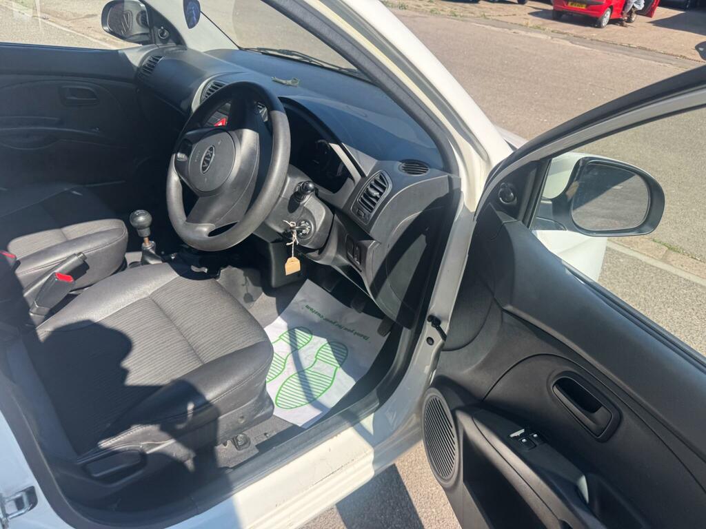 Kia Picanto 1.1 Strike Red #21