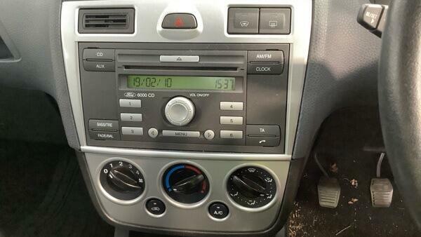 Ford Fiesta Zetec Climate Black #13