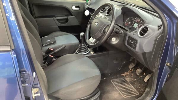Ford Fiesta Zetec Climate Black #10