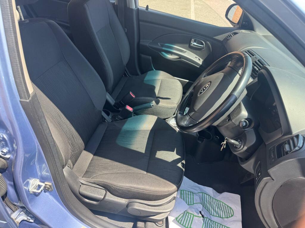 Kia Picanto Hatchback Silver #15