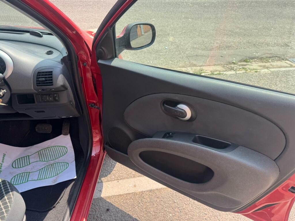 Nissan Micra Active Grey #21