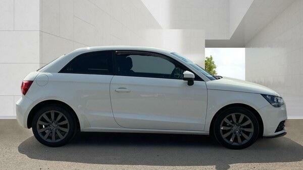 Audi A1 Sport White #5