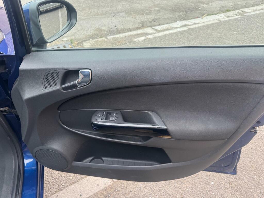 Vauxhall Corsa 1.2I 16V Sxi Black #24