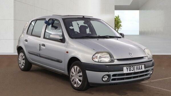 Renault Clio Alize Silver
