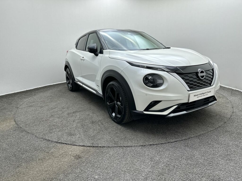 Nissan Juke 1.6 Hybrid Premiere Edition LN72NXE White #2
