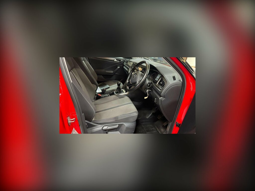 Volkswagen T-Roc 1.5 Tsi Evo Se Euro 6 Ss Red