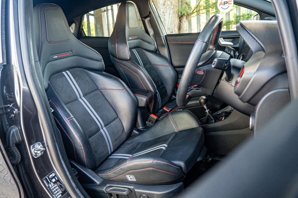 Ford Puma St #6