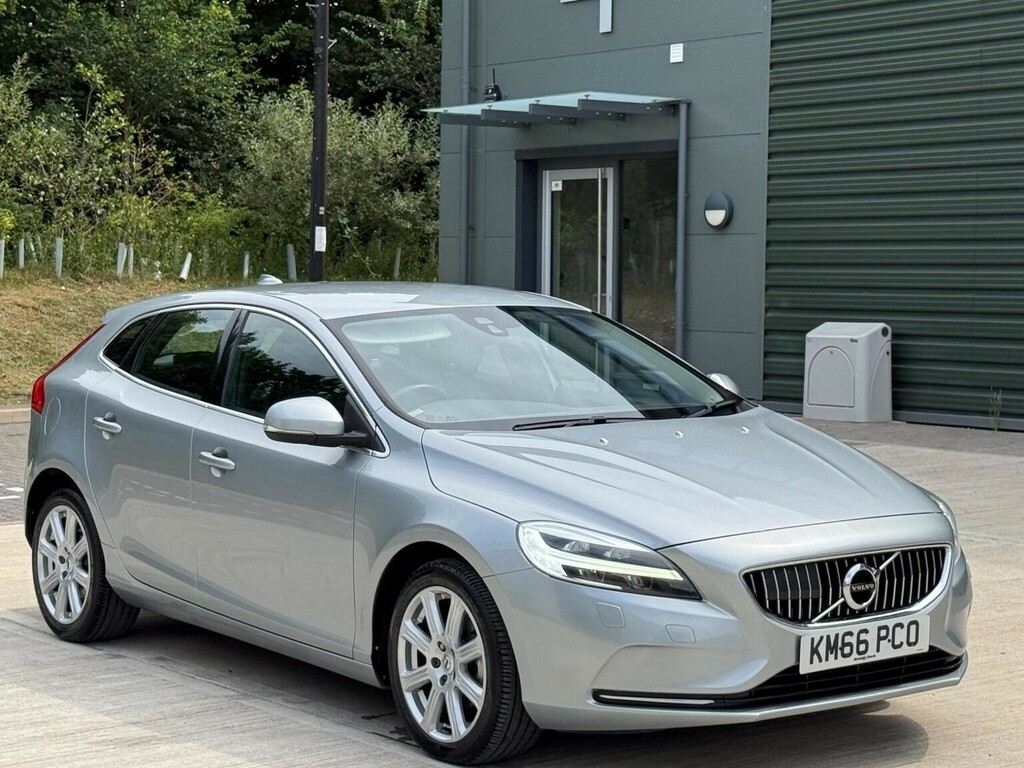 Volvo V40 Hatchback 2.0 D2 Inscription Euro 6 Ss 201 KM66PCO Silver #6