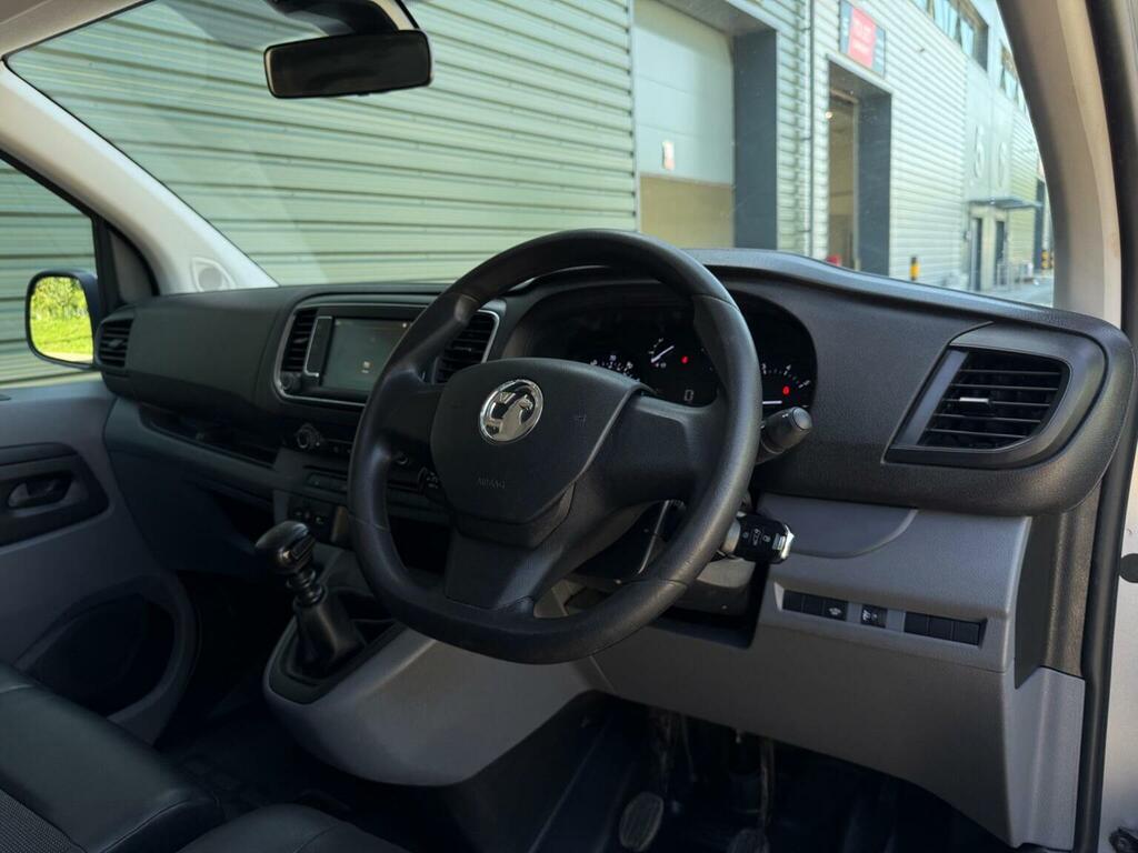 Vauxhall Vivaro Panel Van 2.0 Turbo D 3100 Sportive L1 H1 Euro 6 Grey #2