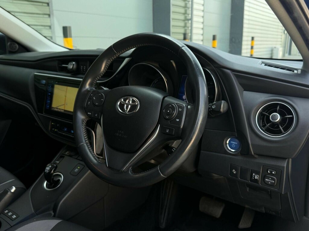 Toyota Auris Hatchback 1.8 Vvt-h Icon Tech Cvt Euro 6 Ss NL68YXN Blue #2