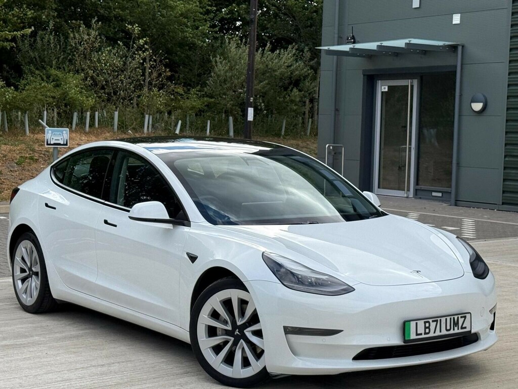 Tesla Model 3 Saloon Dual Motor Long Range 4Wde 2021 White