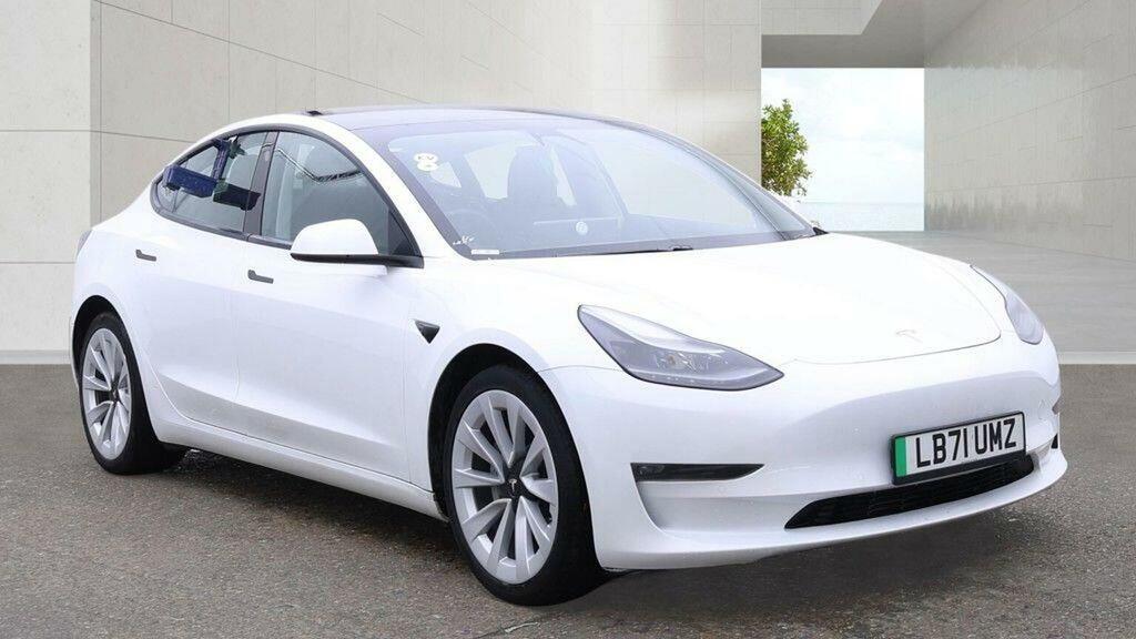 Tesla Model 3 Saloon Dual Motor Long Range 4Wde 2021 White