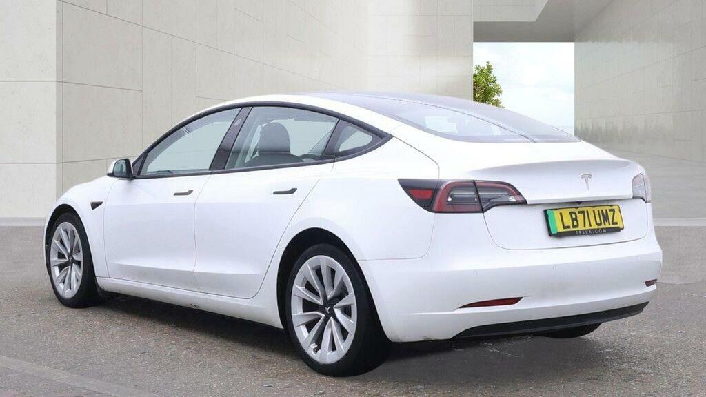 Tesla Model 3 Saloon Dual Motor Long Range 4Wde 2021 LB71UMZ White #3